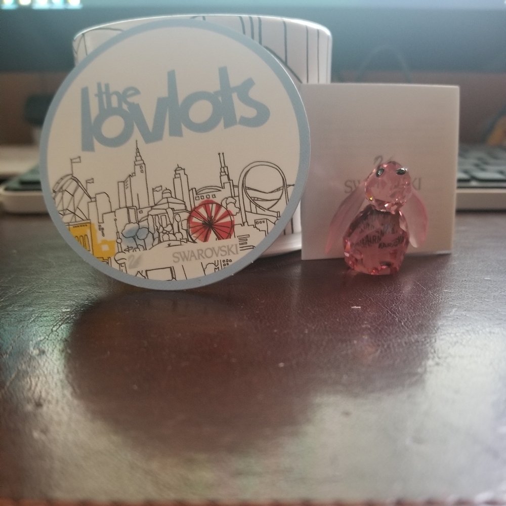 Lovlots Swarovski crystal